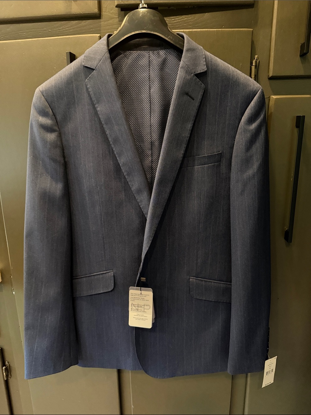 Men's Navy Single-Breasted Blazer - Brand NHP